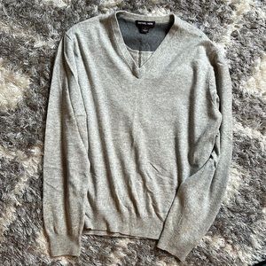Men’s Michael Kors v-neck sweater